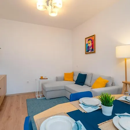 Bright Urban Retreat - 1 Bd By Flat Mаnager Apartmán